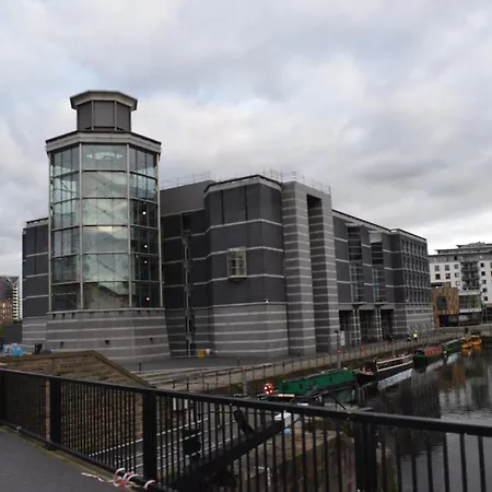 Apartment Leeds Dock Leeds (West Yorkshire)